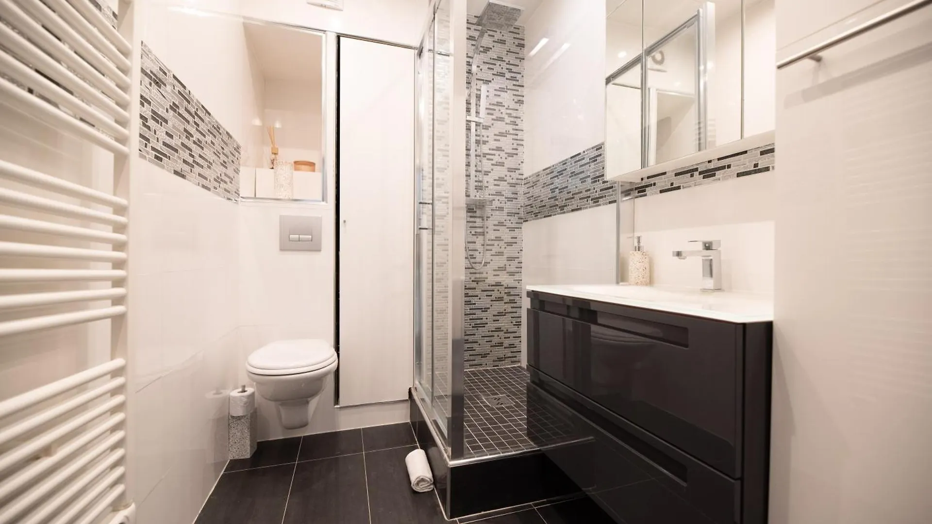 Cia - Reaumur Etienne Marcel 4P Paris Apartment