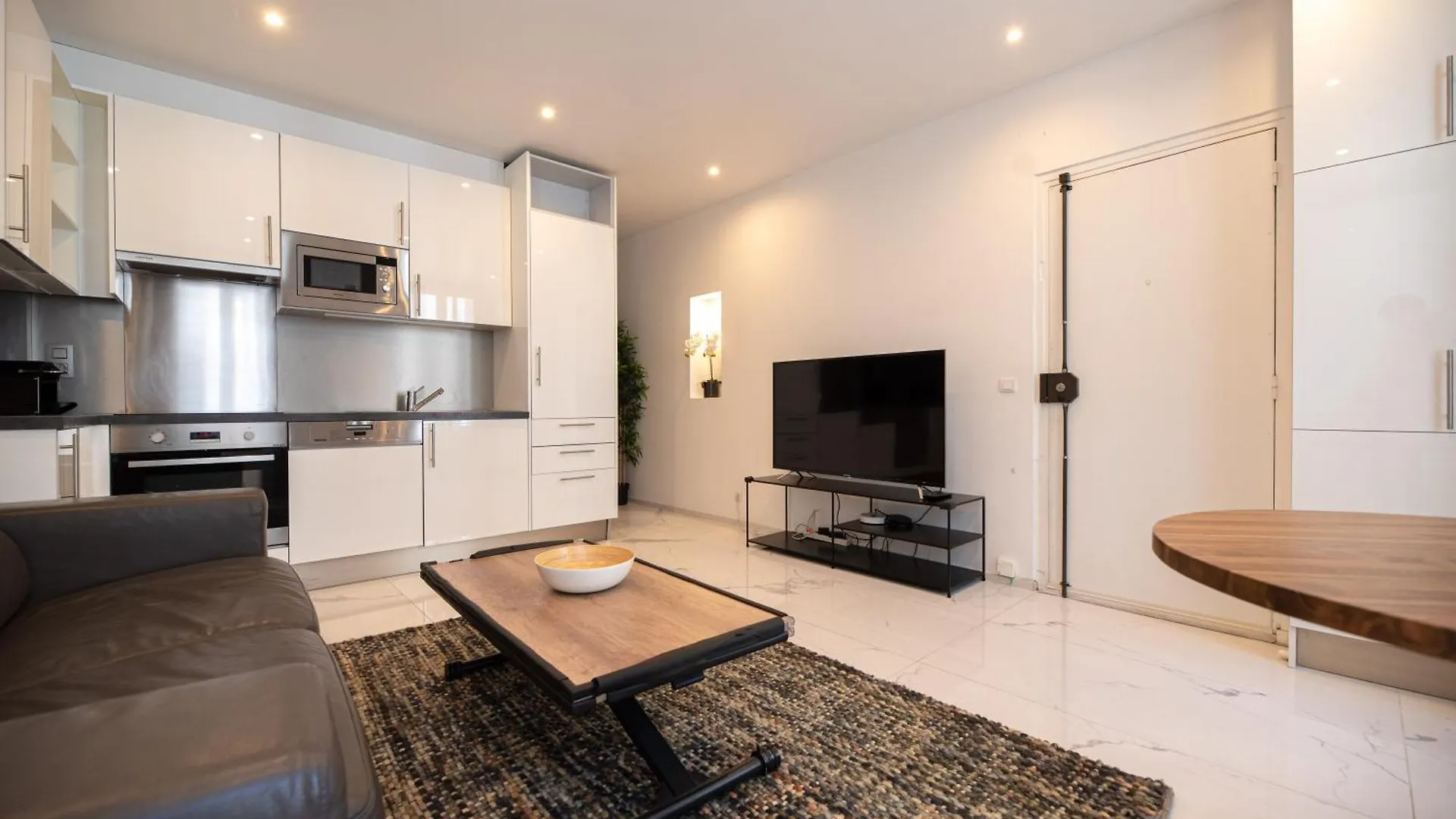 Apartment Cia - Reaumur Etienne Marcel 4P Paris