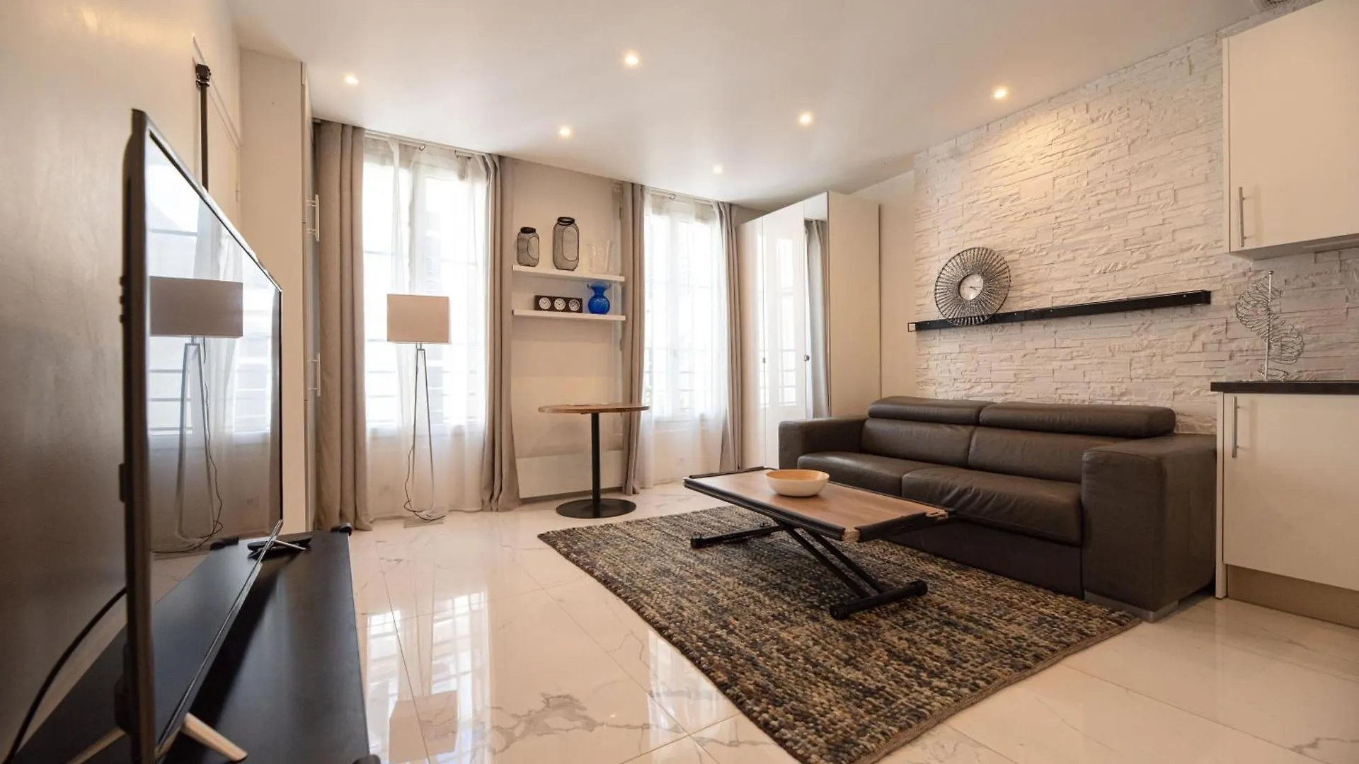 Apartment Cia - Reaumur Etienne Marcel 4P Paris France